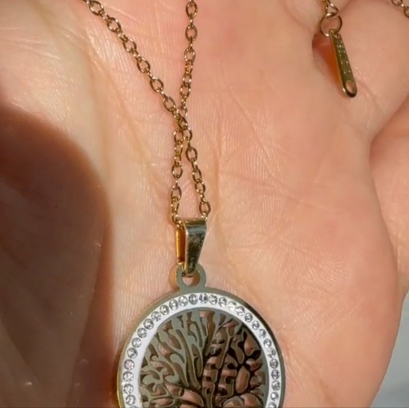 Gold Tree of Life Pendant Necklace - Picture 6 of 6